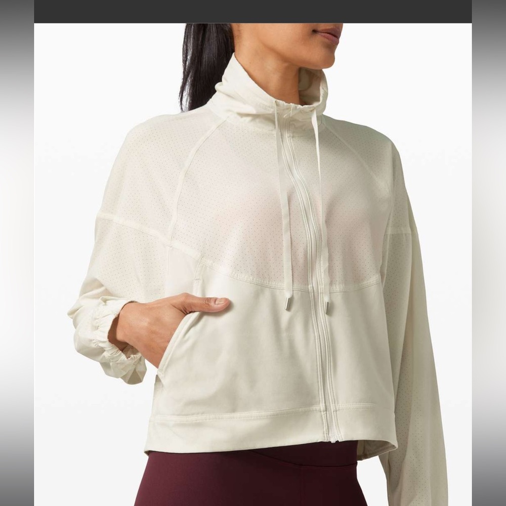 NWT Lululemon In Depth Jacket *Lace Antique White- size 2